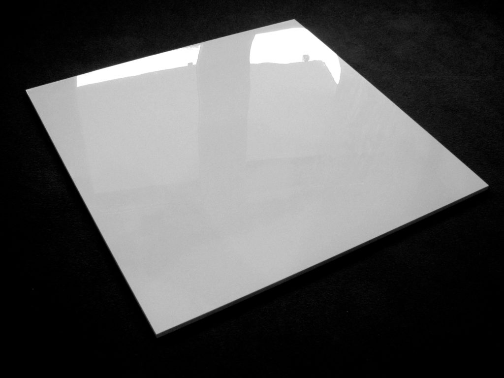 gres super white polerowany