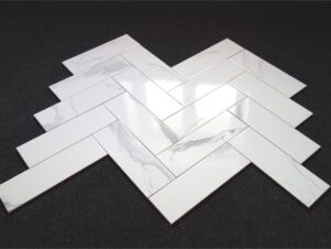 GLAZURA CEGIEŁKA CARRARA ANGELINA POŁYSK 30x10cm