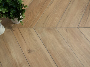 płytki CHEVRON SAJONIA ROBLE 63x14,5