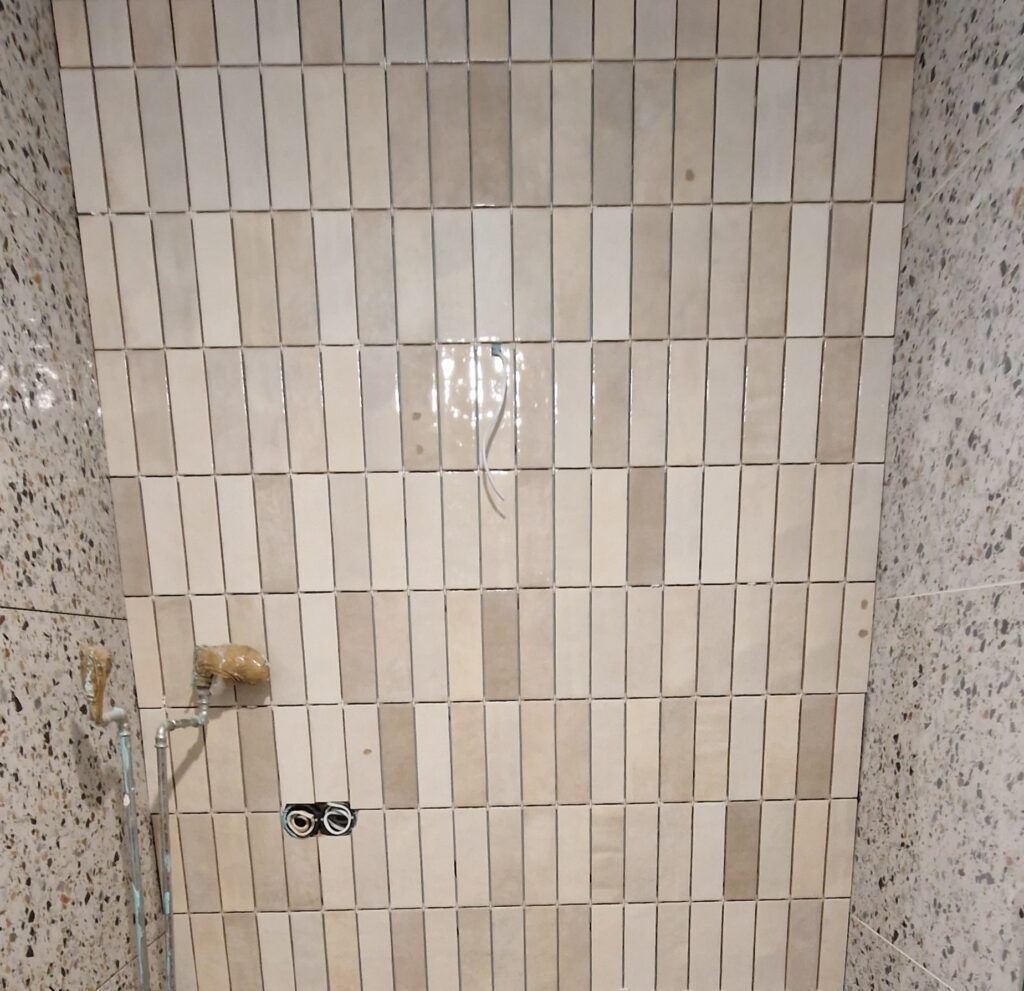 Image #1 from Klaudia