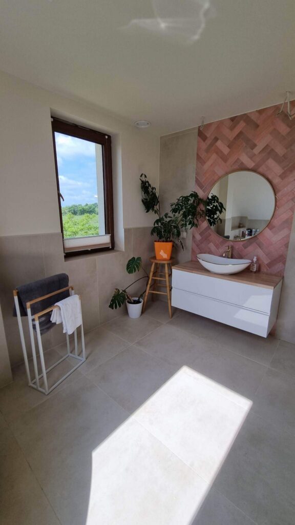 Image #2 from Anna R.