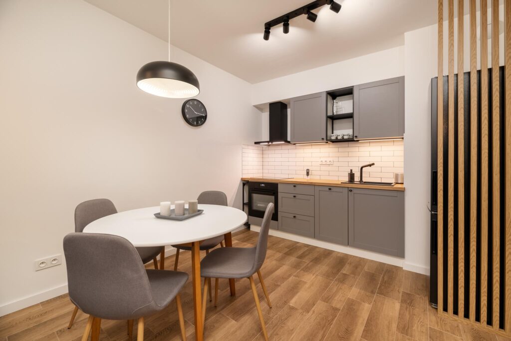 Image #1 from Dominika