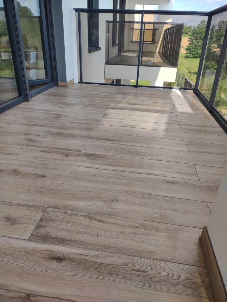 Image #1 from Andrzej S.